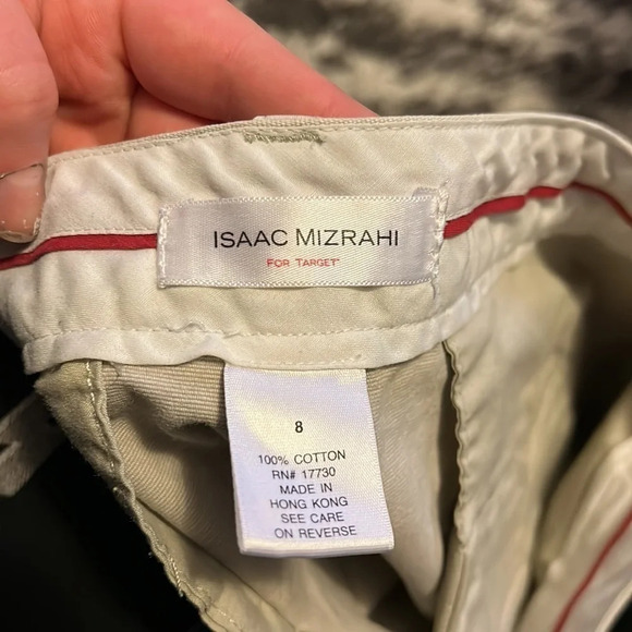 Beige Isaac Mizrahi Shorts - Picture 3 of 3